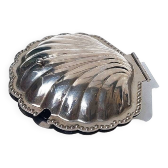 Shell box