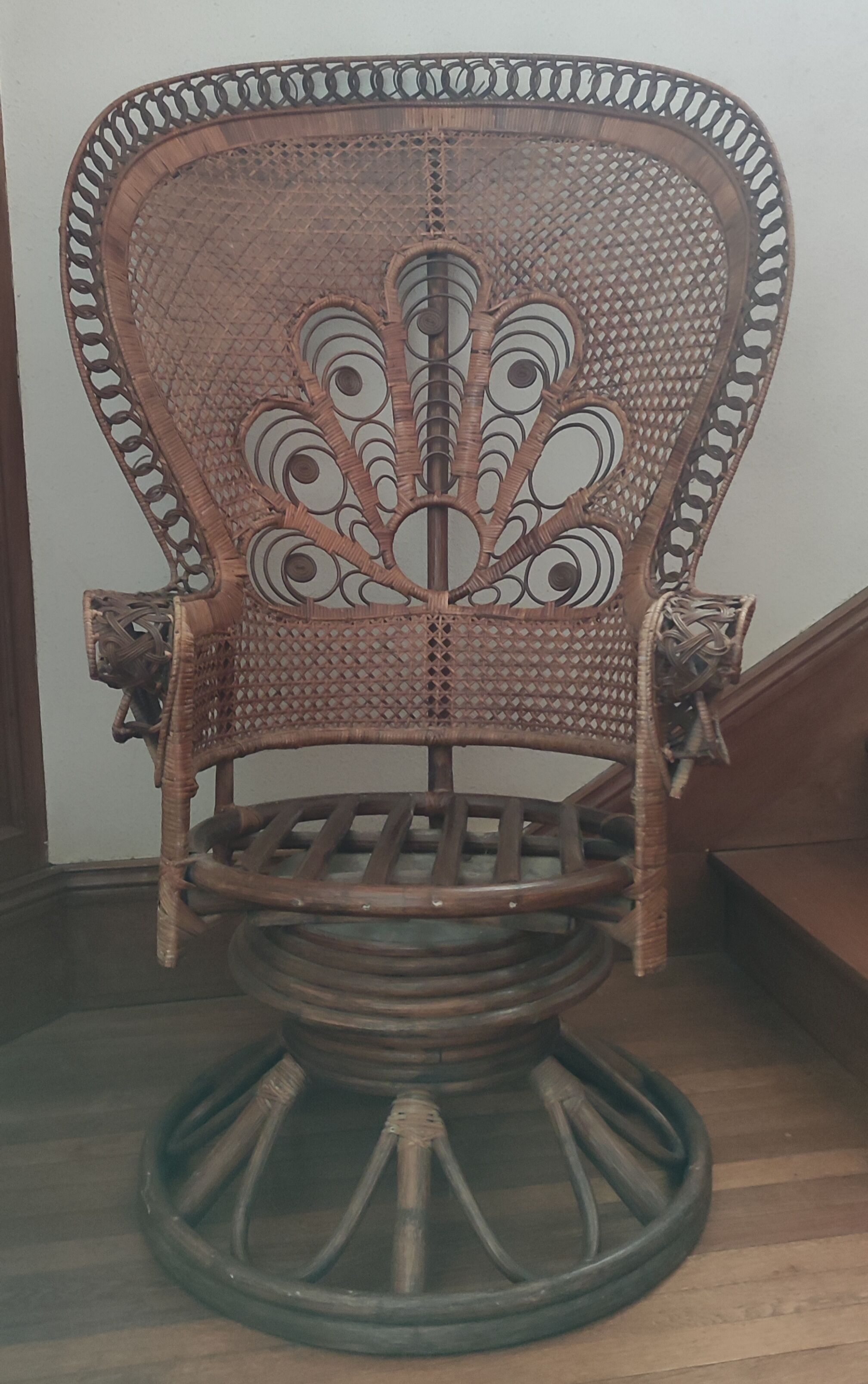 Large Armchair Peacock Emmanuelle/vintage rattan