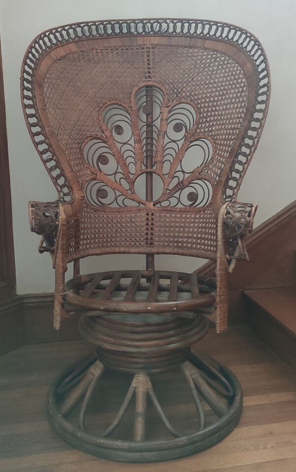 Fauteuil paon Emmanuelle rotin vintage