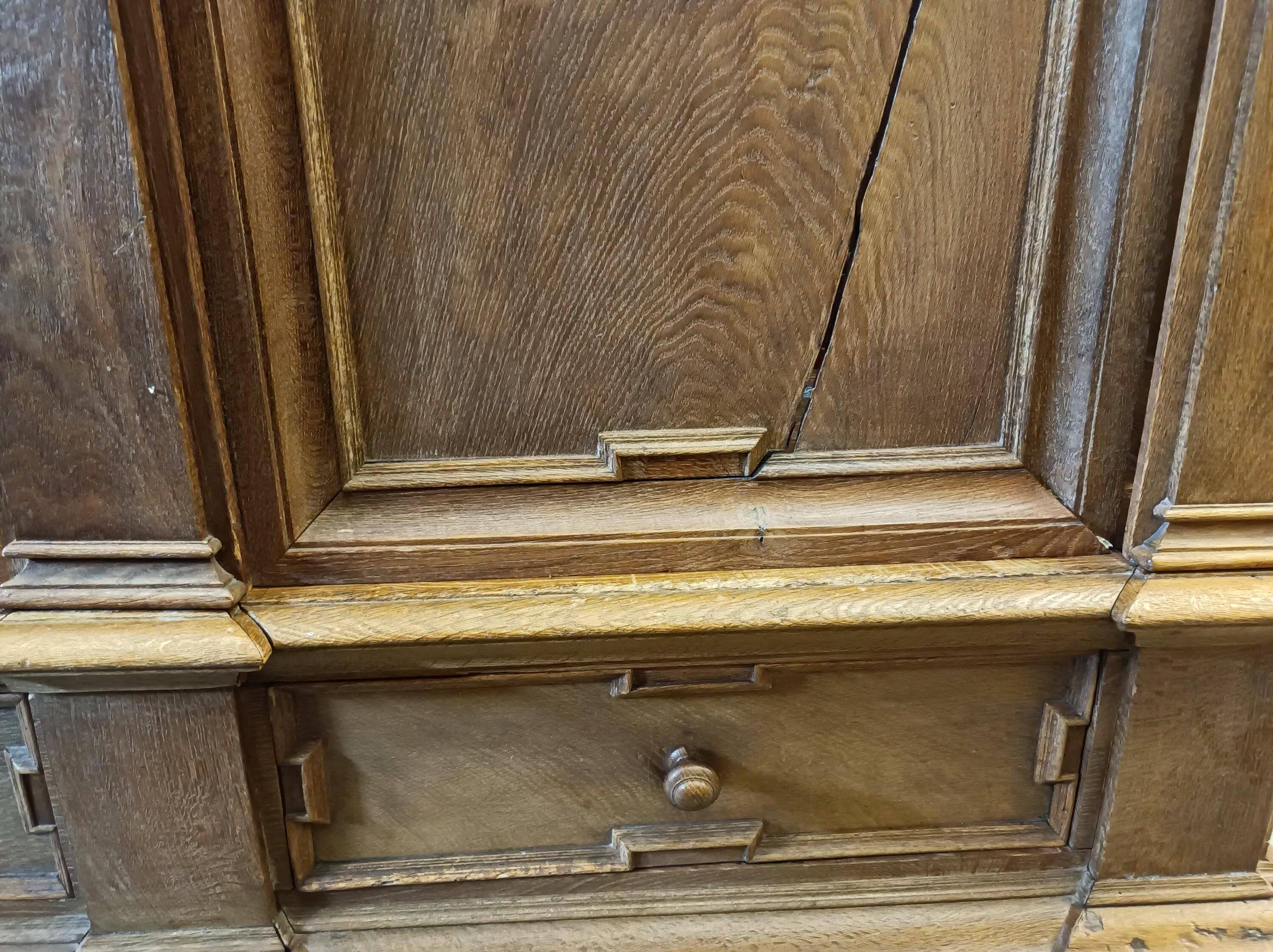 Baroque oak wardrobe, Northern Europe circa 1730-50