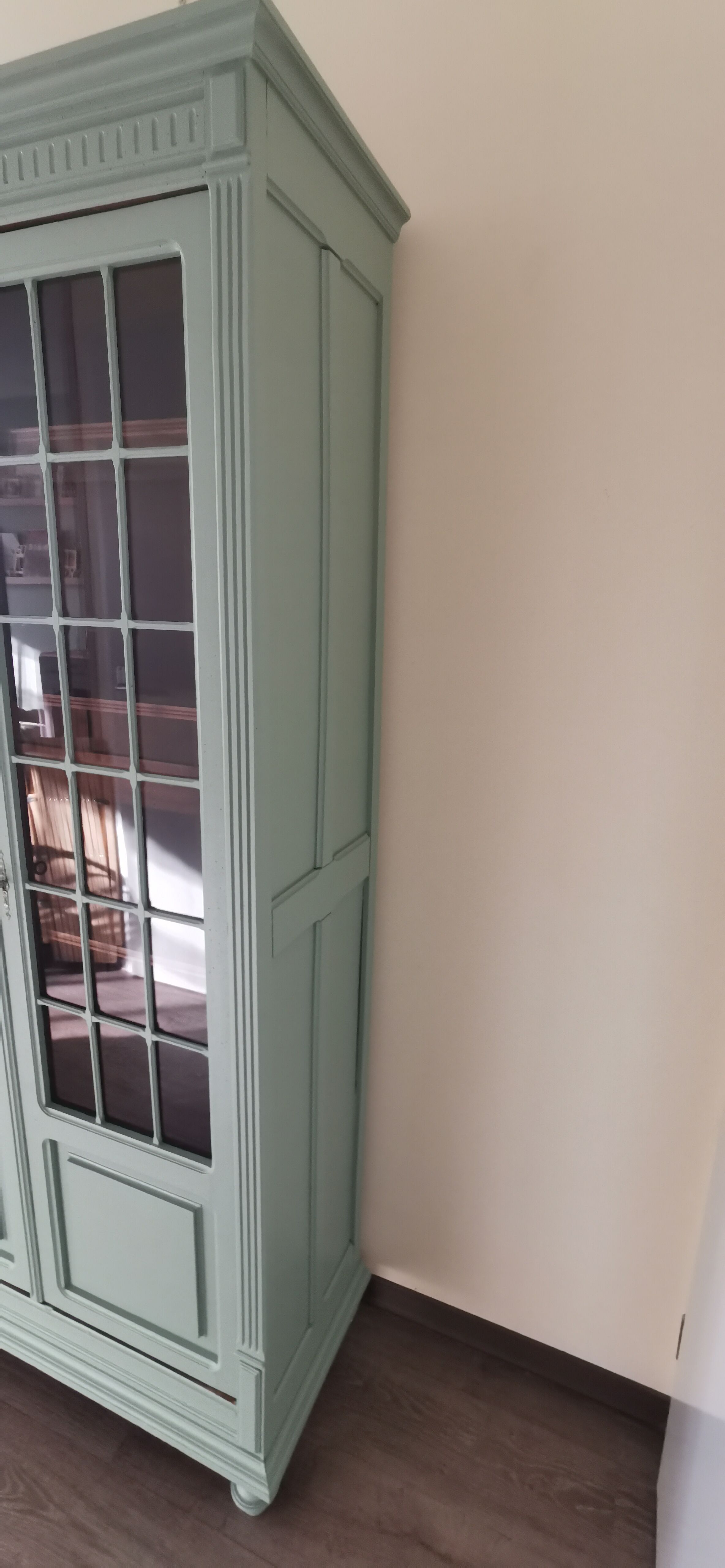 Parisian glass cabinet