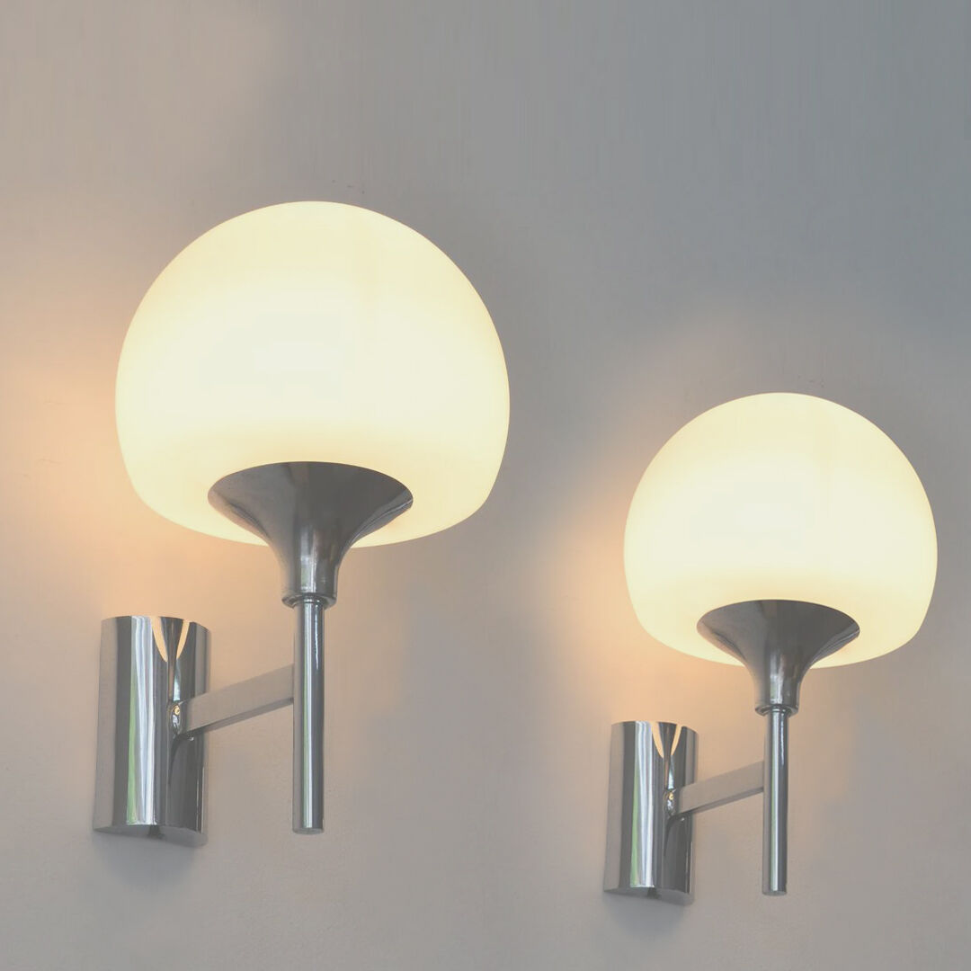 Pair of Italian globe sconces in opaline maison Sciolari