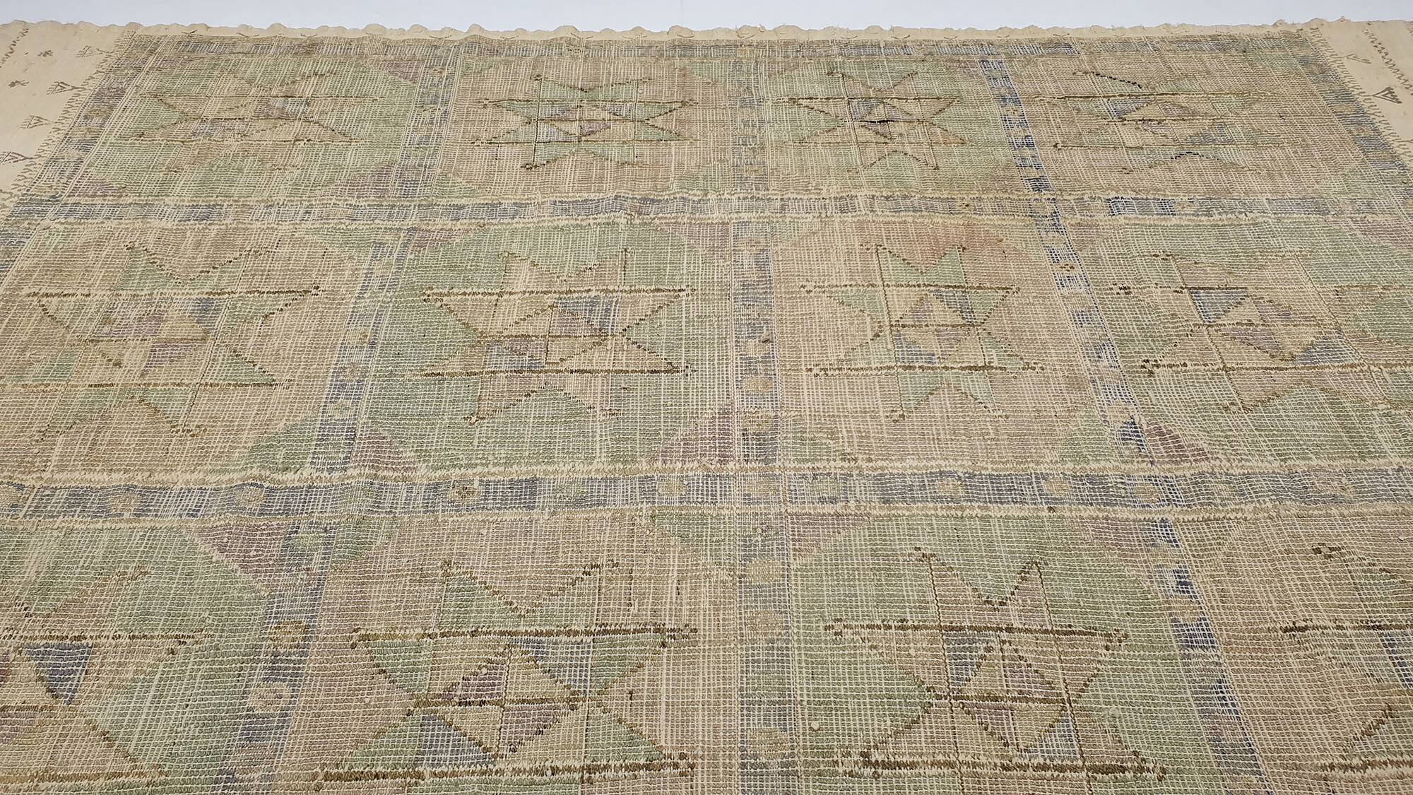 Turkish kilim rug, 242x171 cm, MYK-867