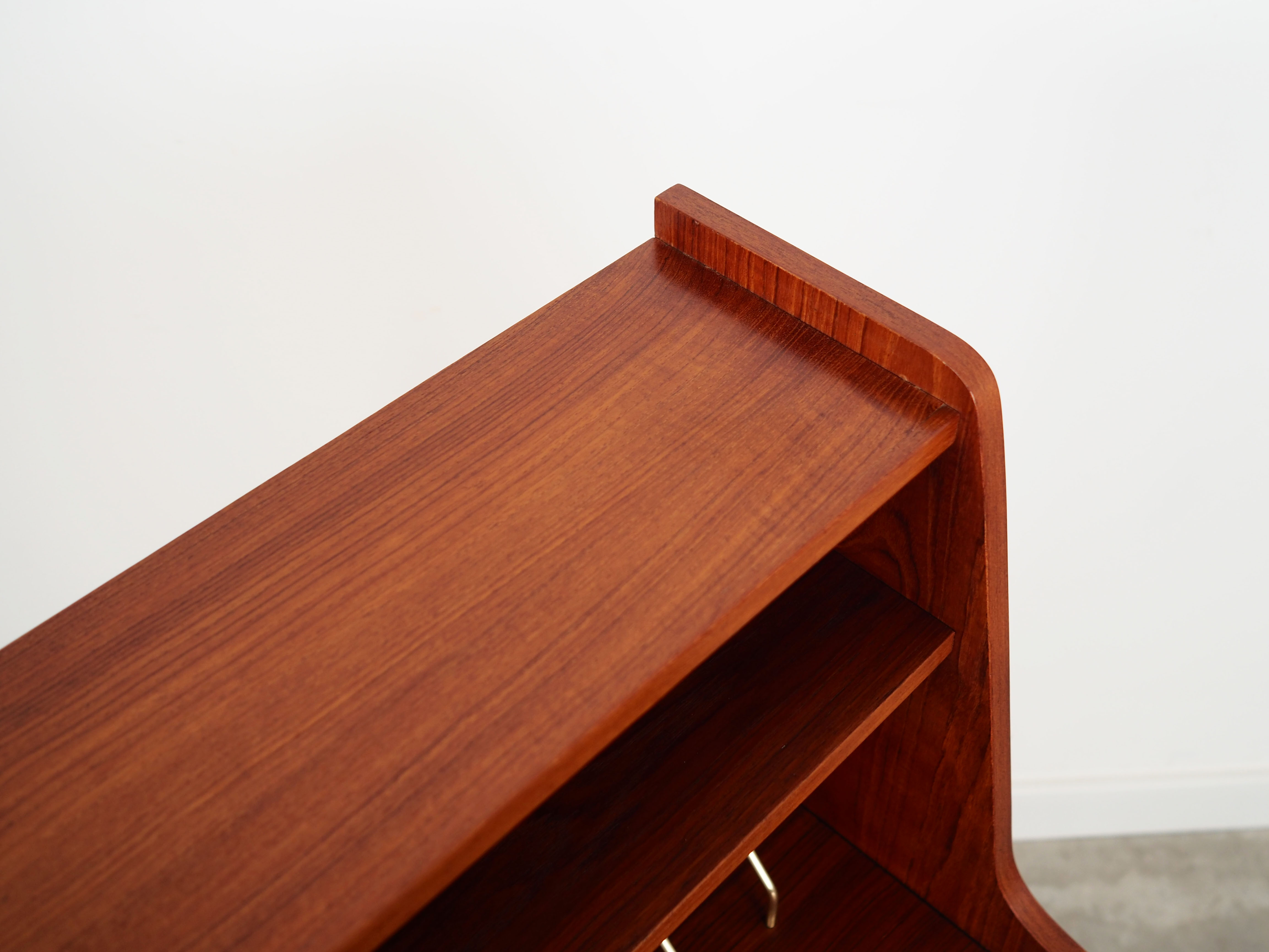 Secrétaire en teck, design danois, années 1970, production: Danemark