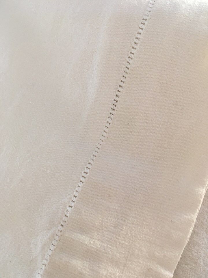 Old cloth cotton white Monogram V R.