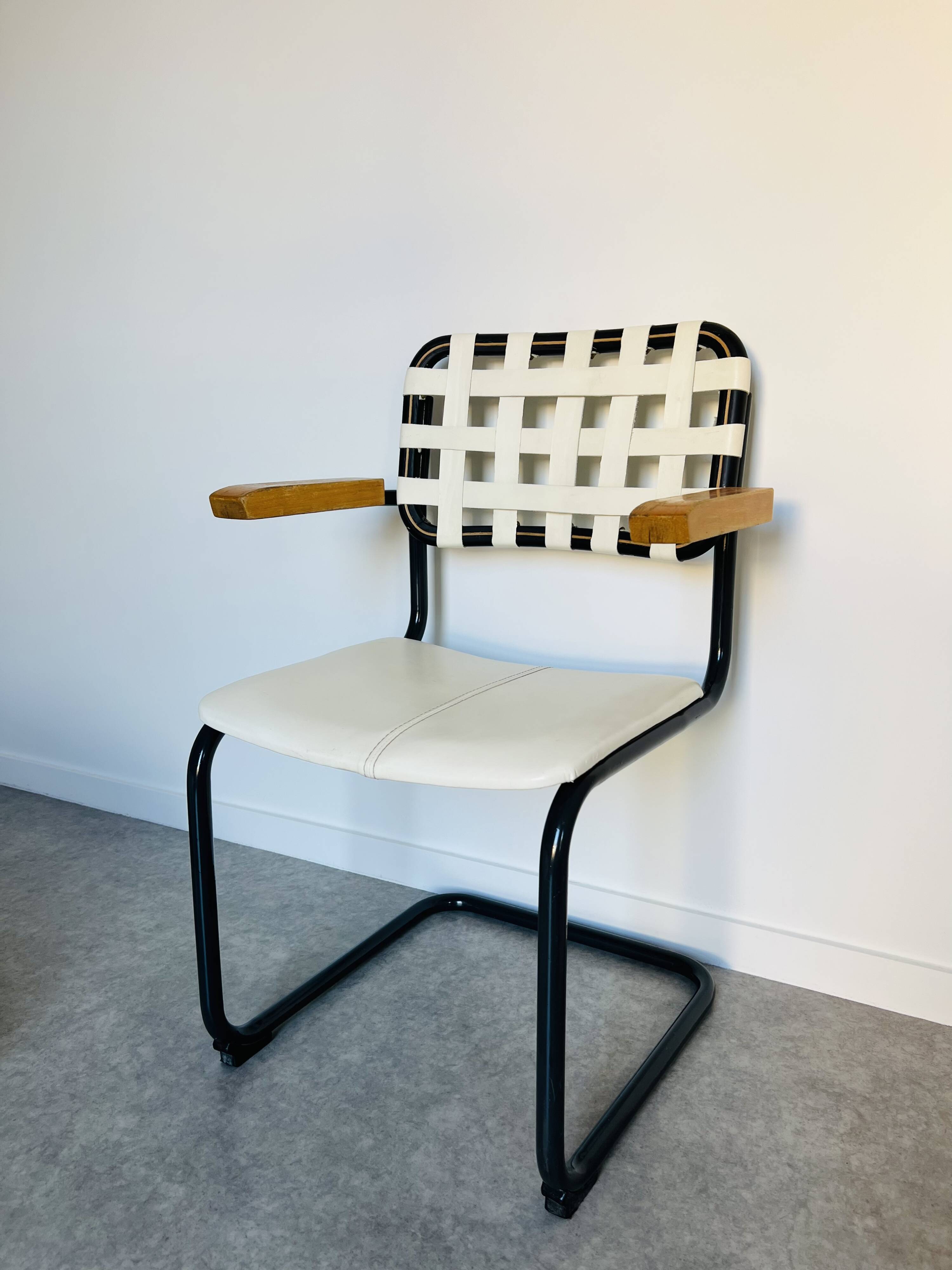 Marcel Breuer style leather chair
