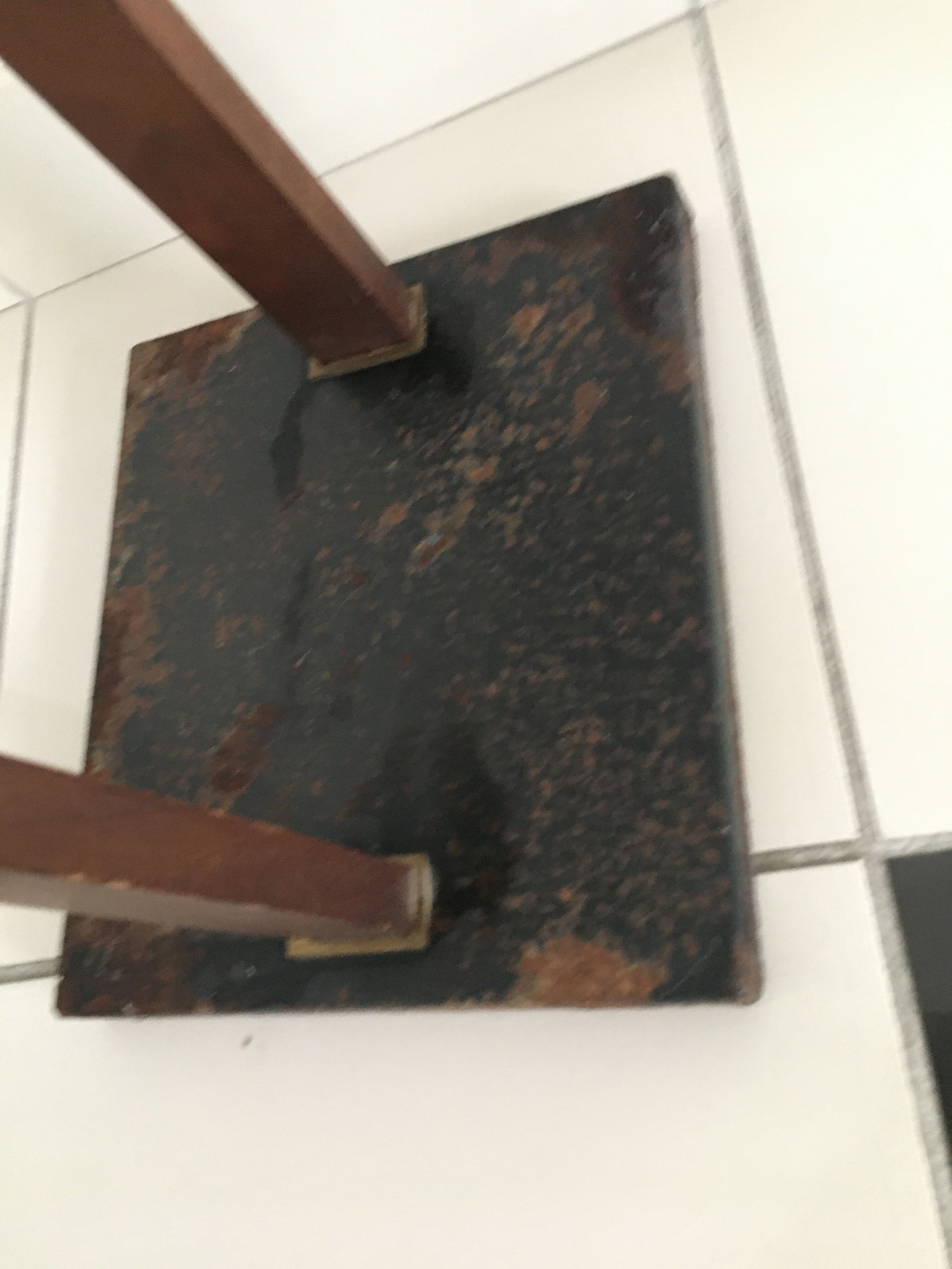 Granite perspex totem lamp