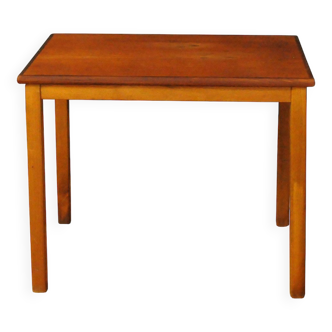 Vintage teak coffee table from the 1960s danish retro design