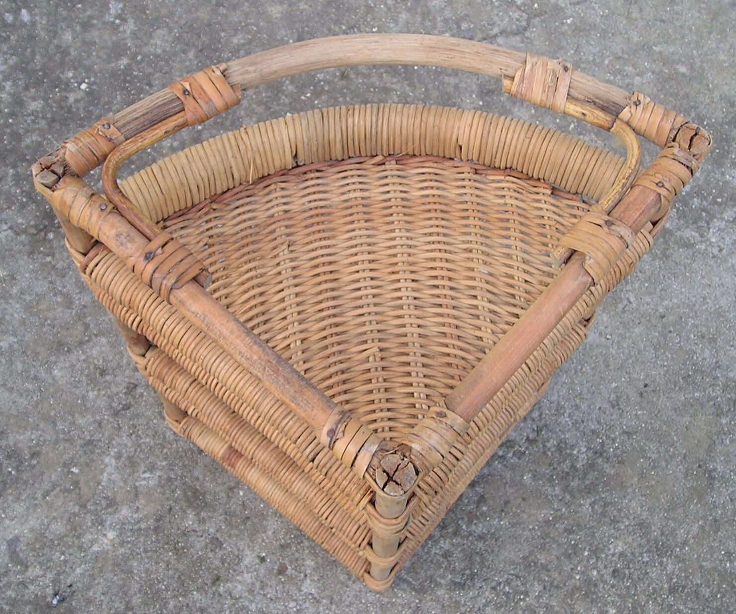 Corner Wicker rattan 60 - 70s shelf