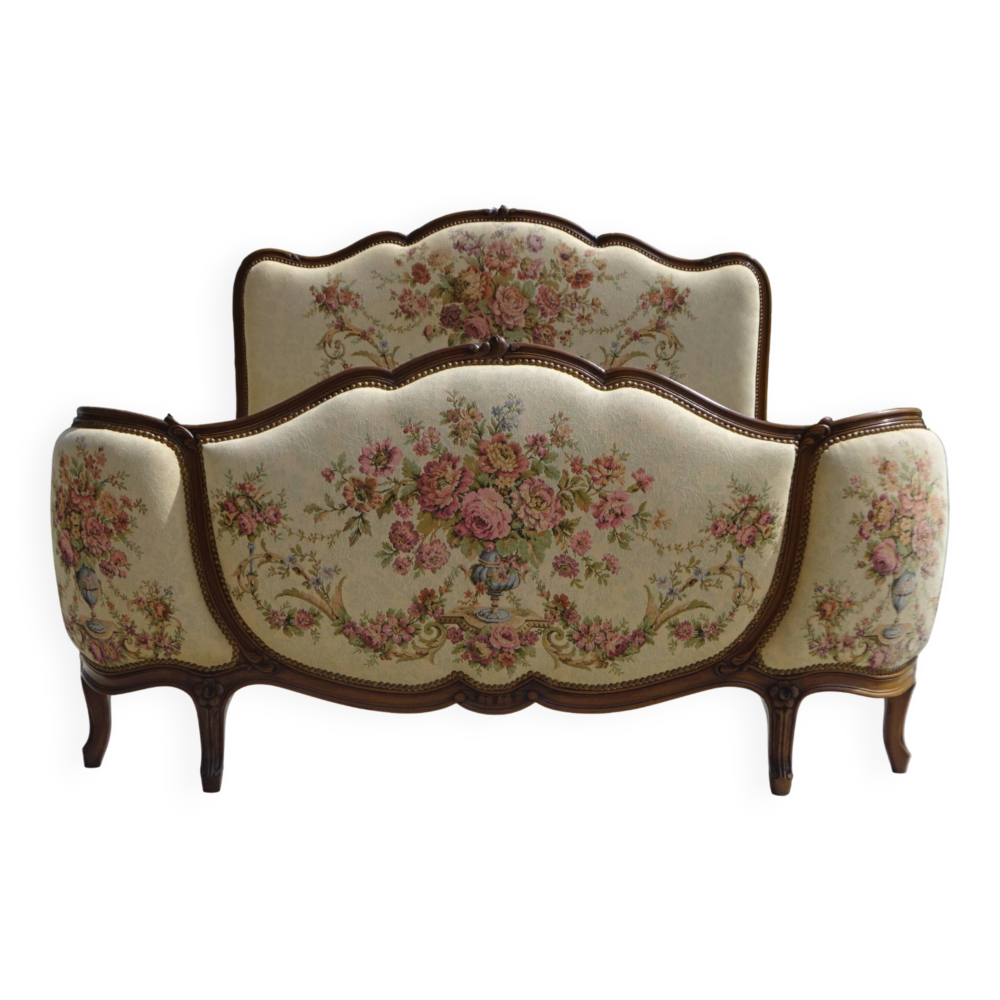 Solid wood bed frame with Jacquard fabric.
