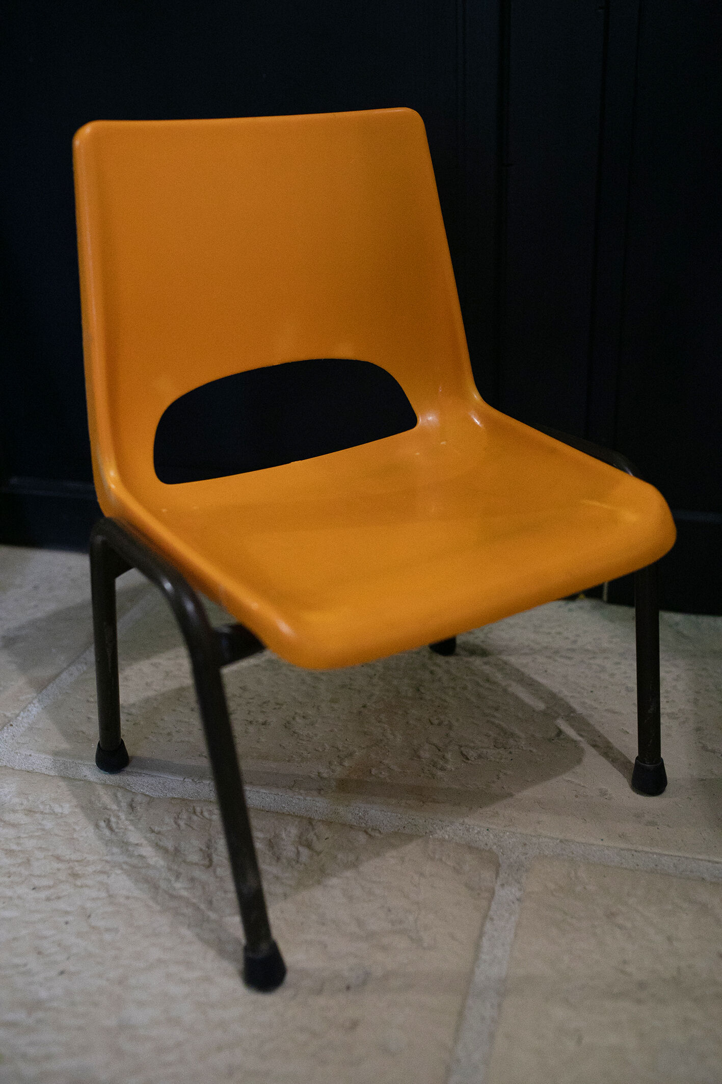 Les chaises d'ecole h. brunswick