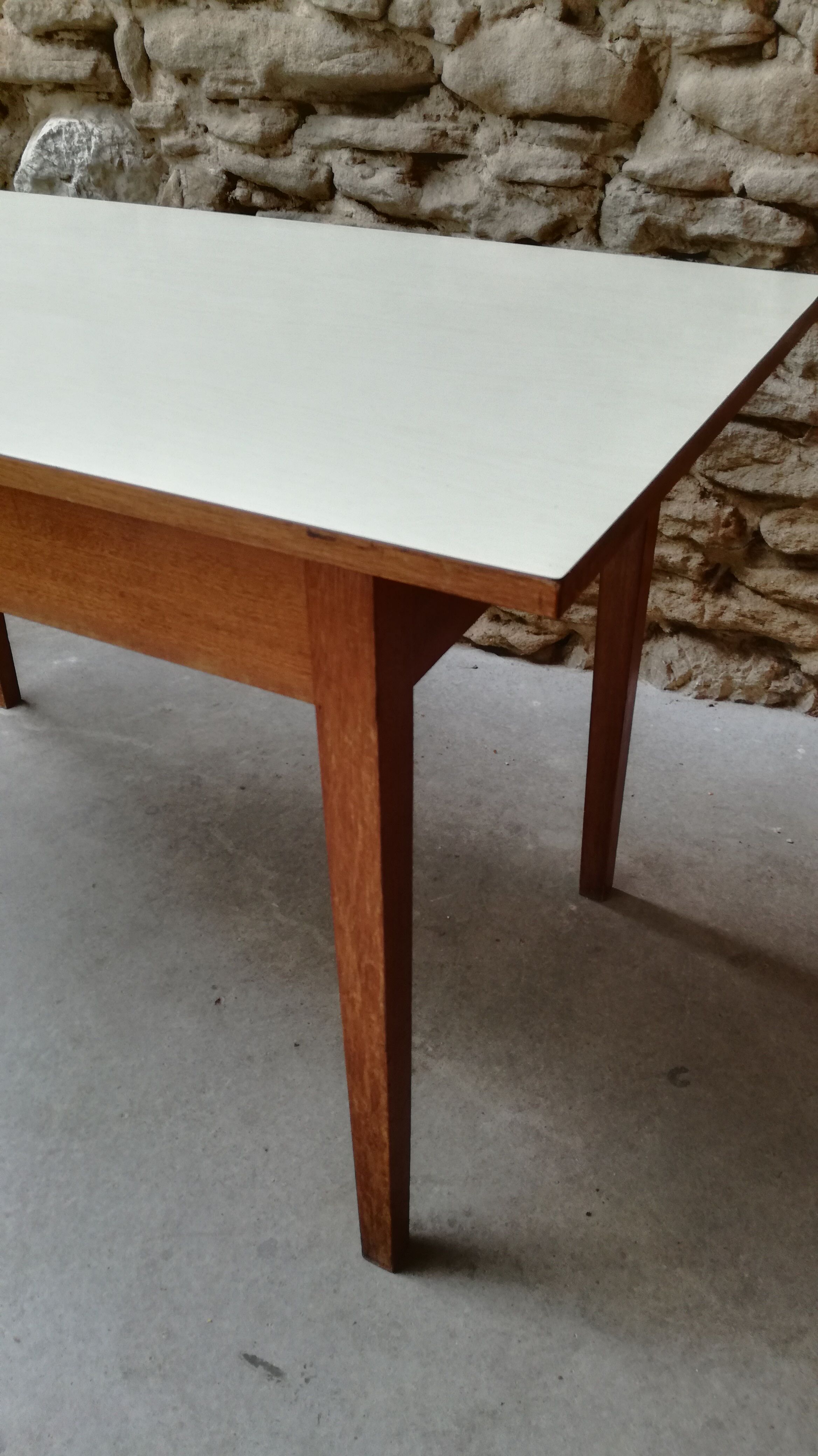Vintage table wood and formica