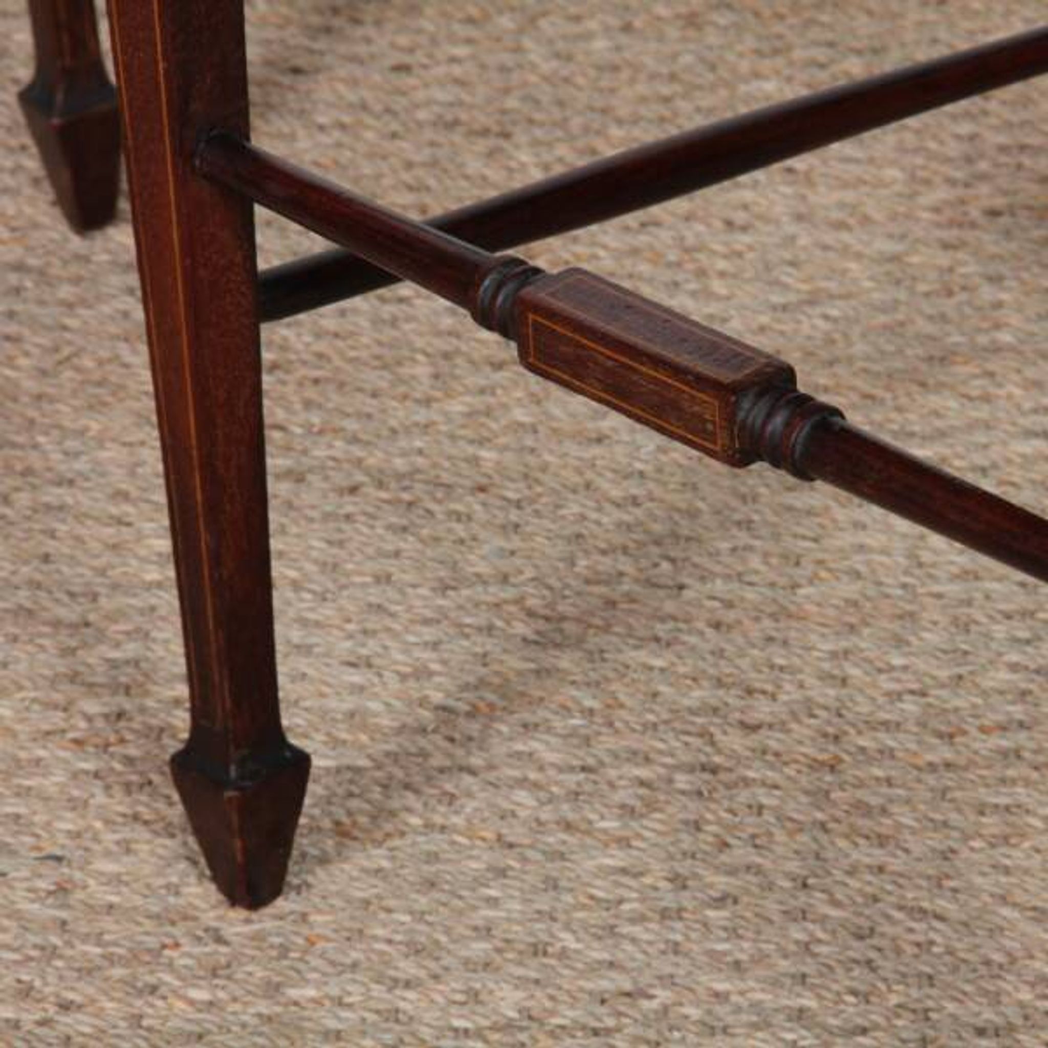 Pair of chairs, English work from the late 19th century.