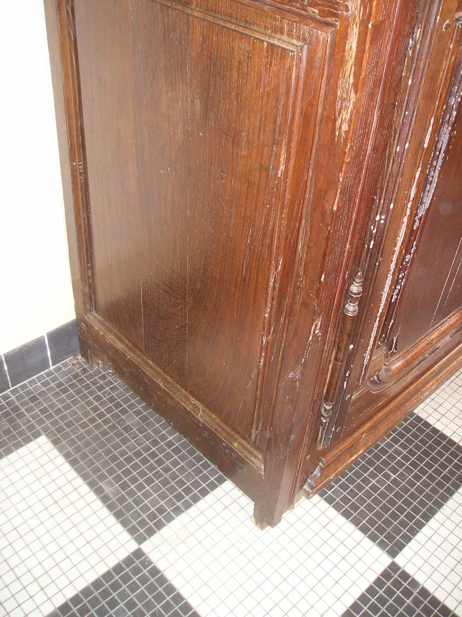 Old wardrobe of manor or castle XIXth in oak