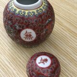 Porcelain pot of China