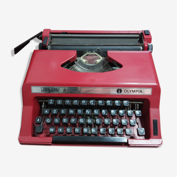 Typewriter olympia typing s garnet