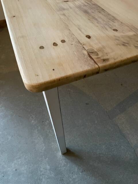 Two-tone table