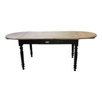 Oval pine farm table with 2m extensions
