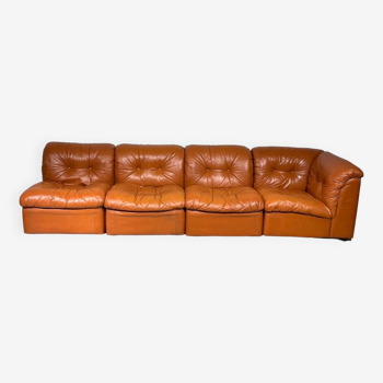 Modular living room in cognac leather