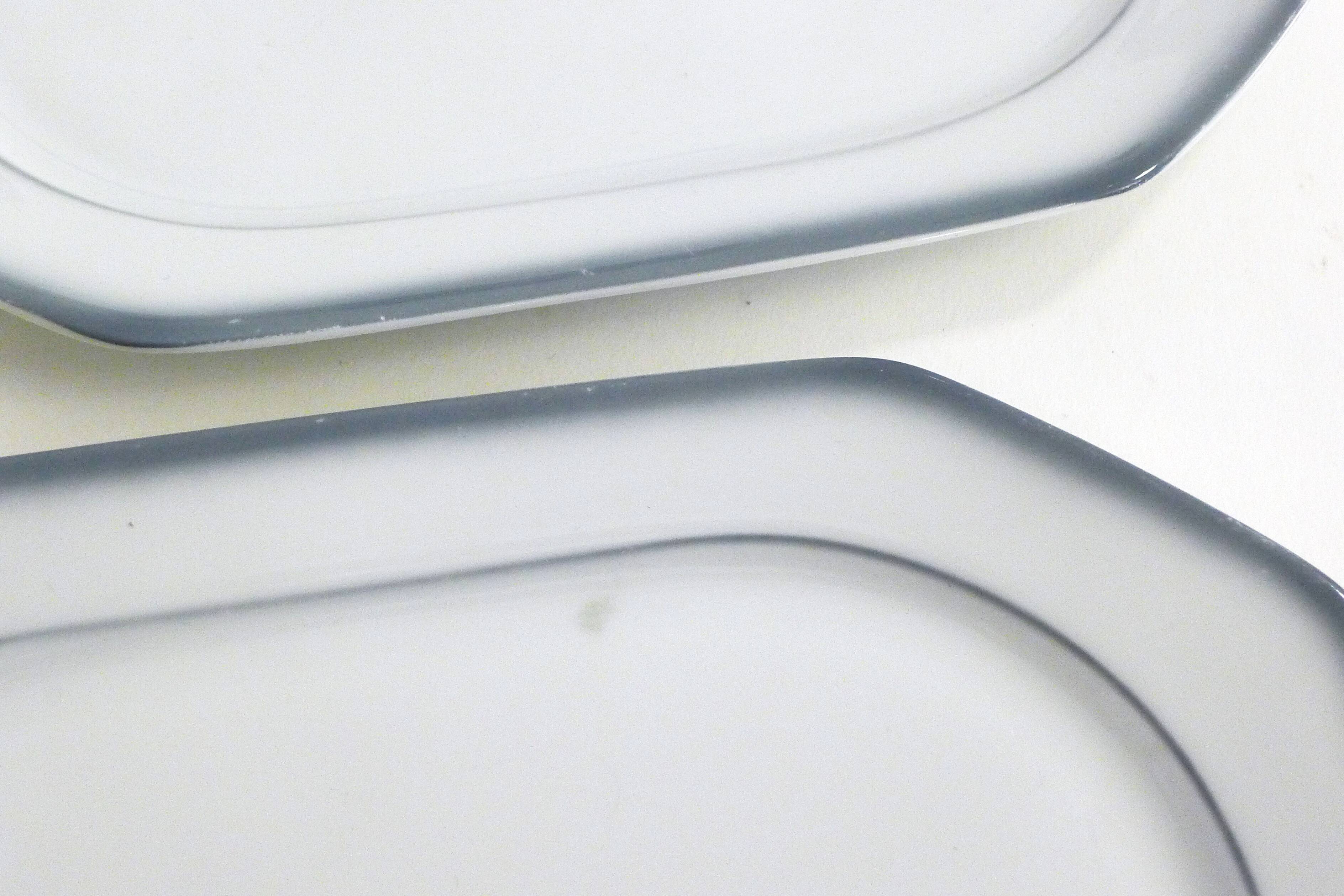 Pair of small Winterling Bavaria porcelain dishes