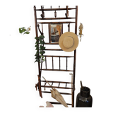 Wall-mounted coat rack