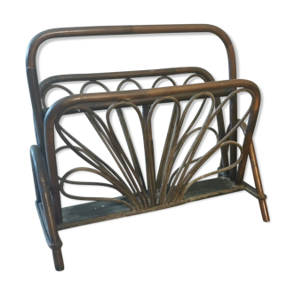Vintage rattan magazine door