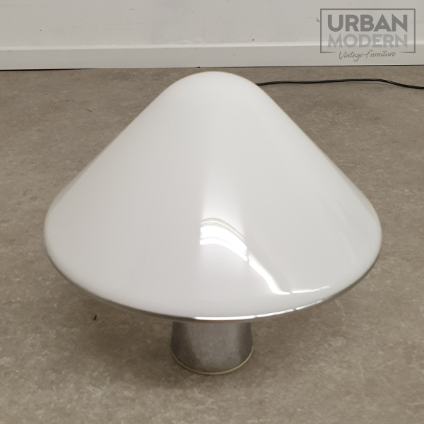 Lampe de table vintage champignons par Harvey Guzzini pour Iguzzini