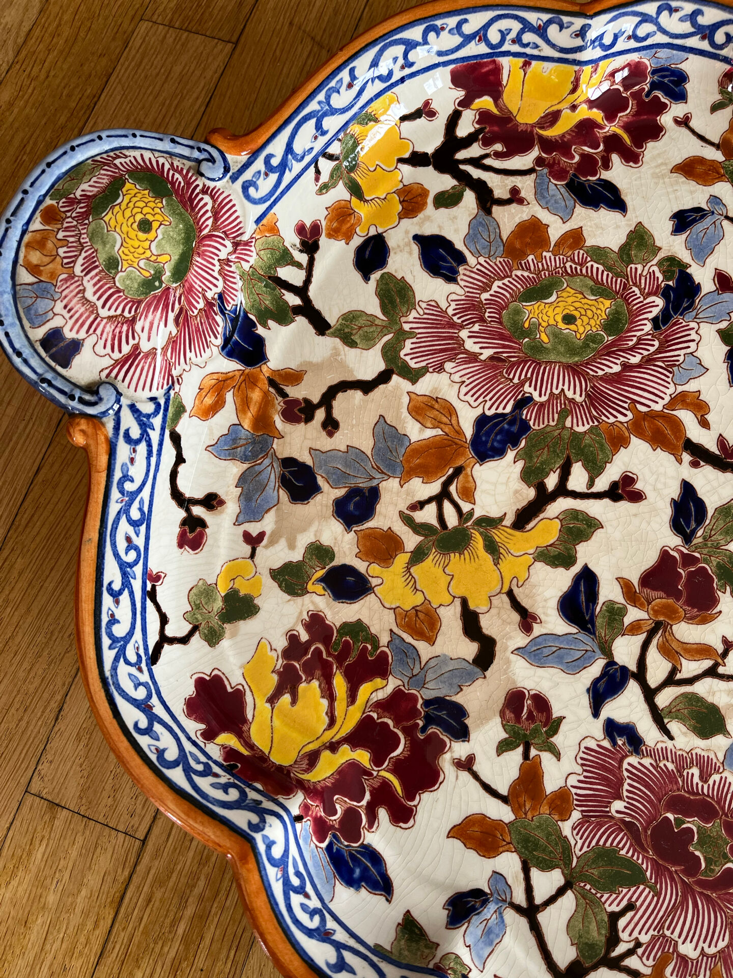 Hand-painted Gien plate