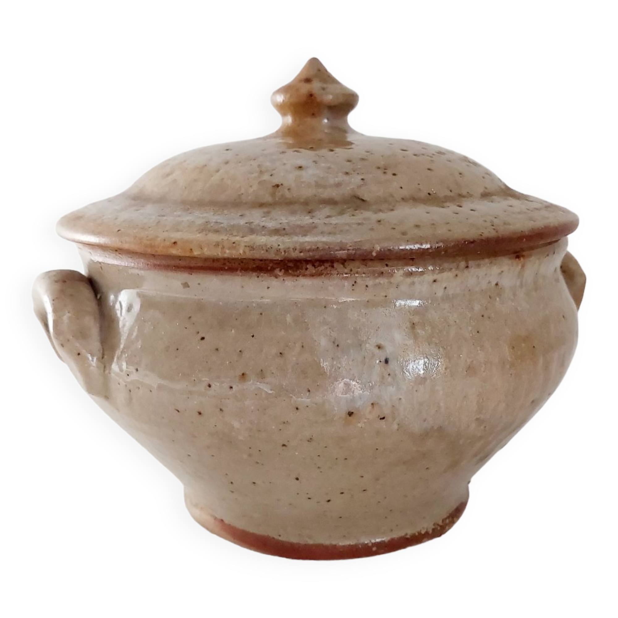 Small glazed stoneware tureen