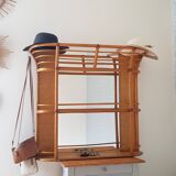 Miroir d'entrée, Porte chapeaux