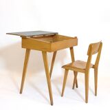 Small children's desk and chair from the 50s and 60s.