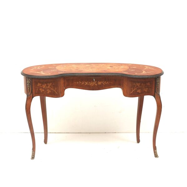 Buffet / table d'appoint Louis XV de forme rognon du 19ème siècle