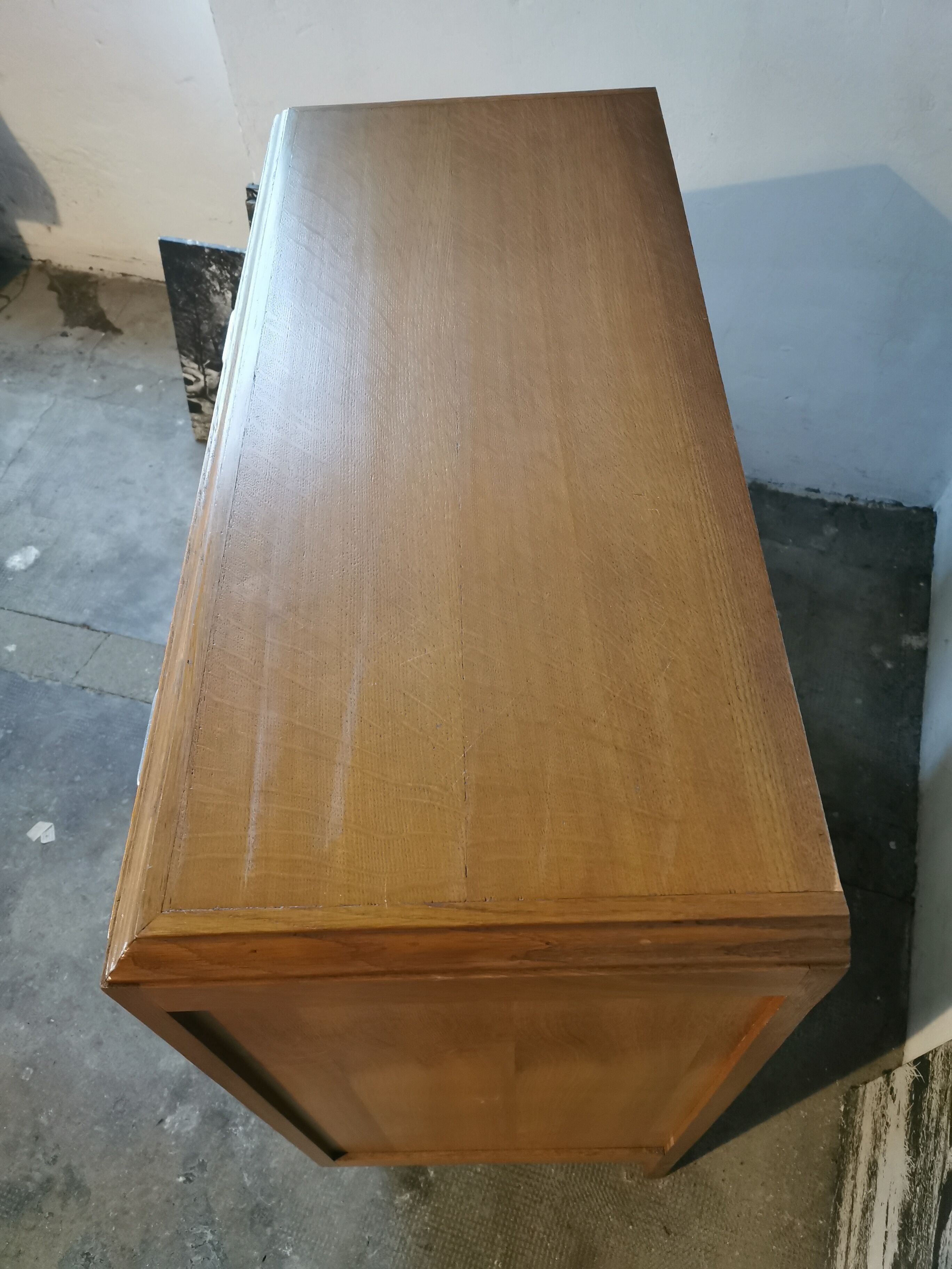 Vintage chest of drawers, compass legs, light wood