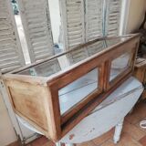Vitrine de magasin à poser