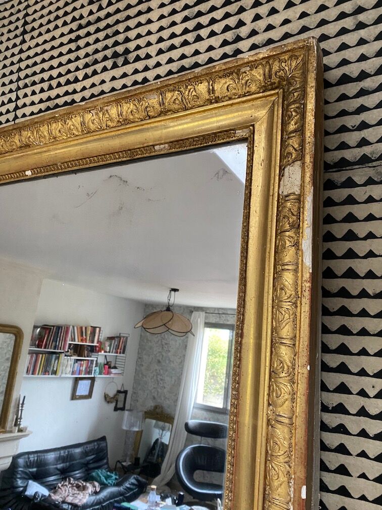 Old mirror early nineteenth 208x124 cm