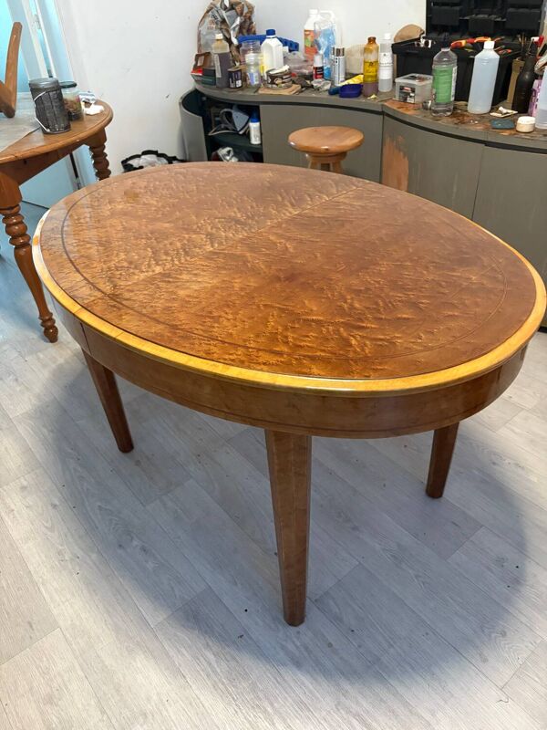 Table et chaises de salle à manger Art déco