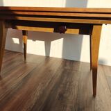 Table à manger et table basse vintage en une seule pièce
