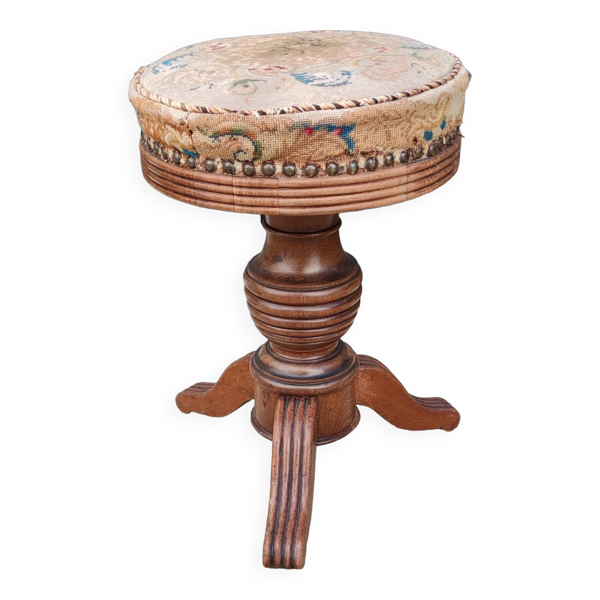 Ancien tabouret de piano — Beyit