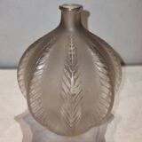 Vase Art Déco signé R.Lalique
