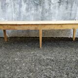 Farm table