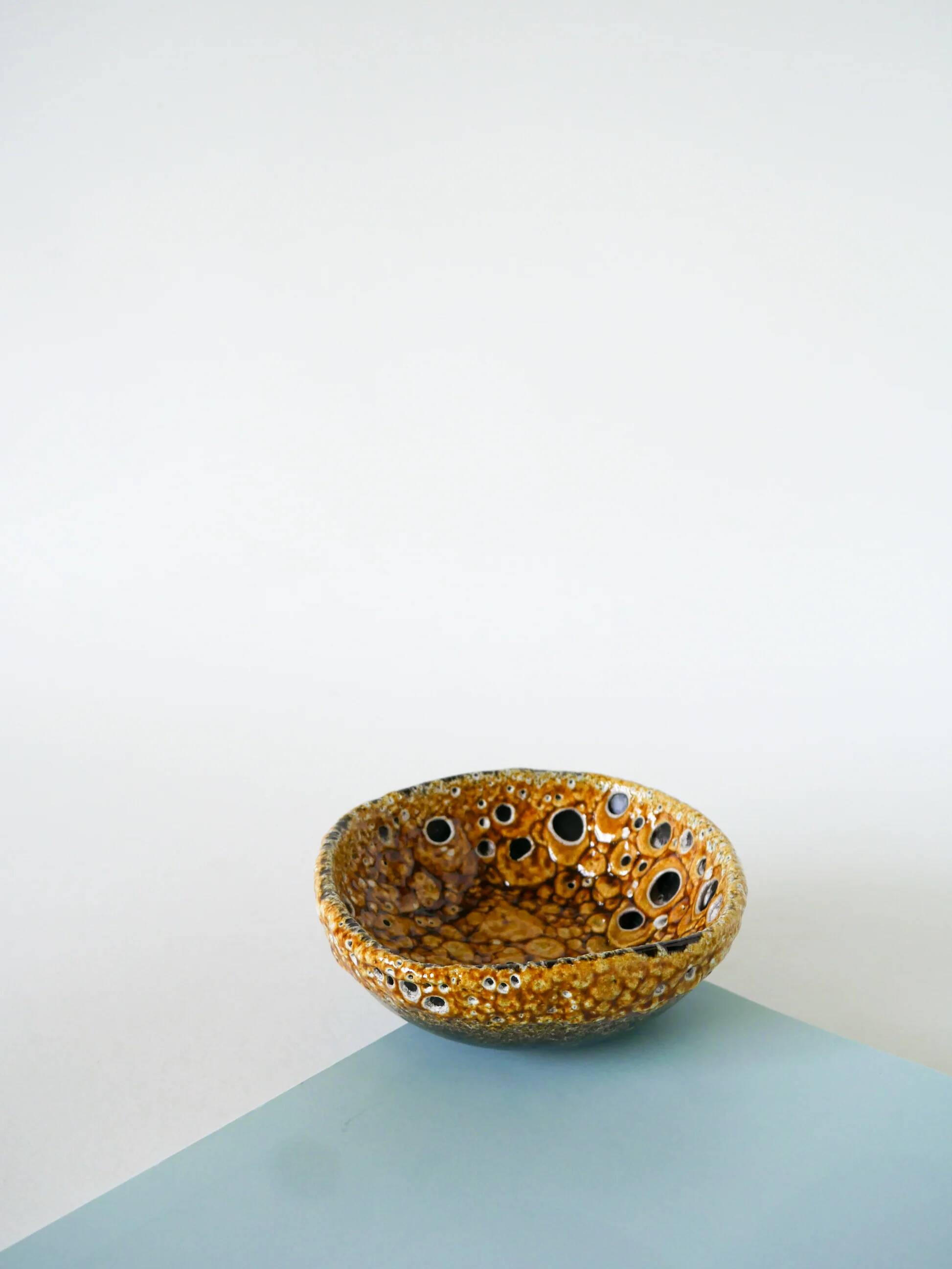 Ceramic vide-poche Fat Lava, yellow and black, 1970