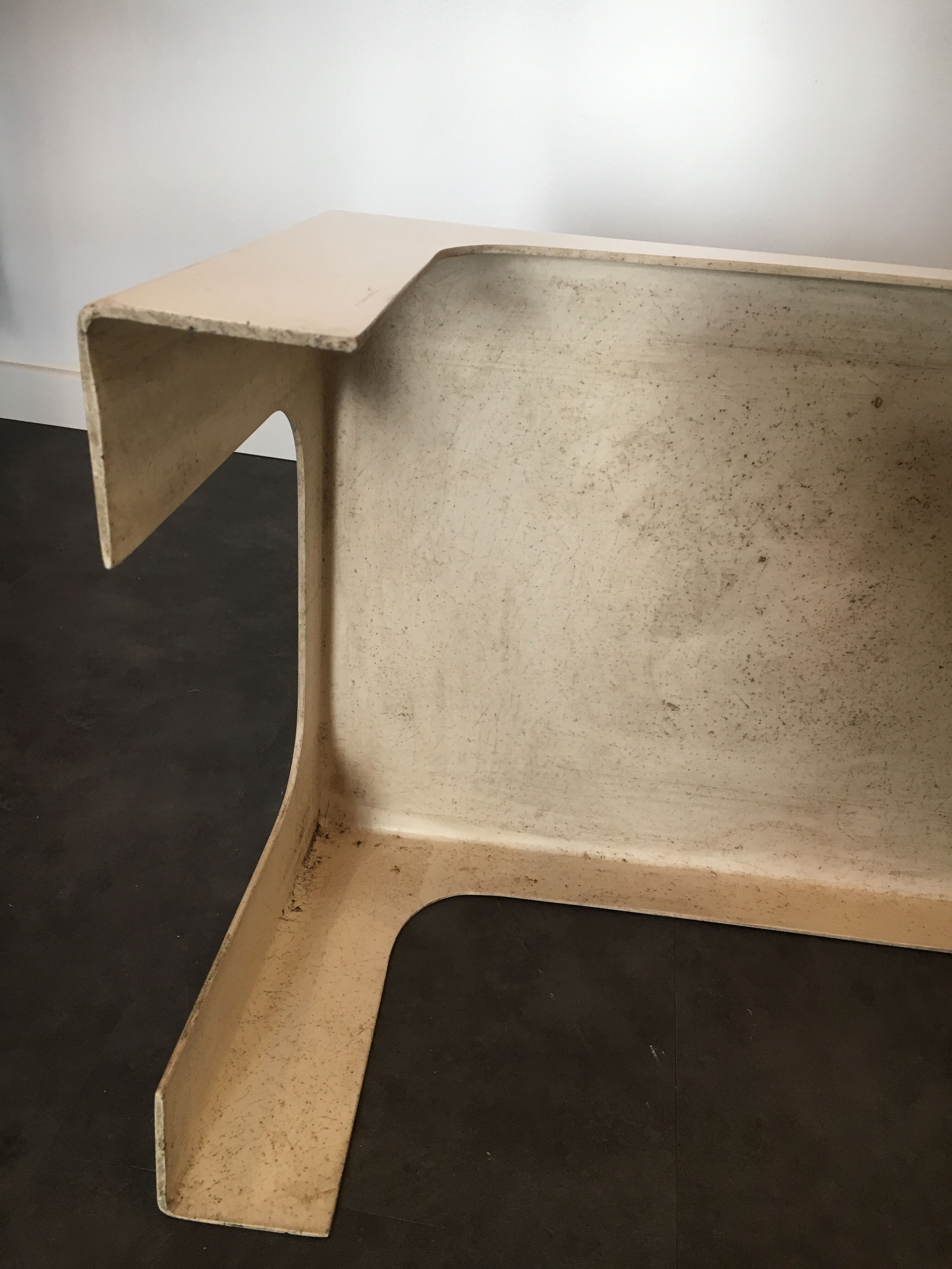 Fiber coffee table edited by Paulus in the 1970's