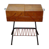Scoubidou sewing basket