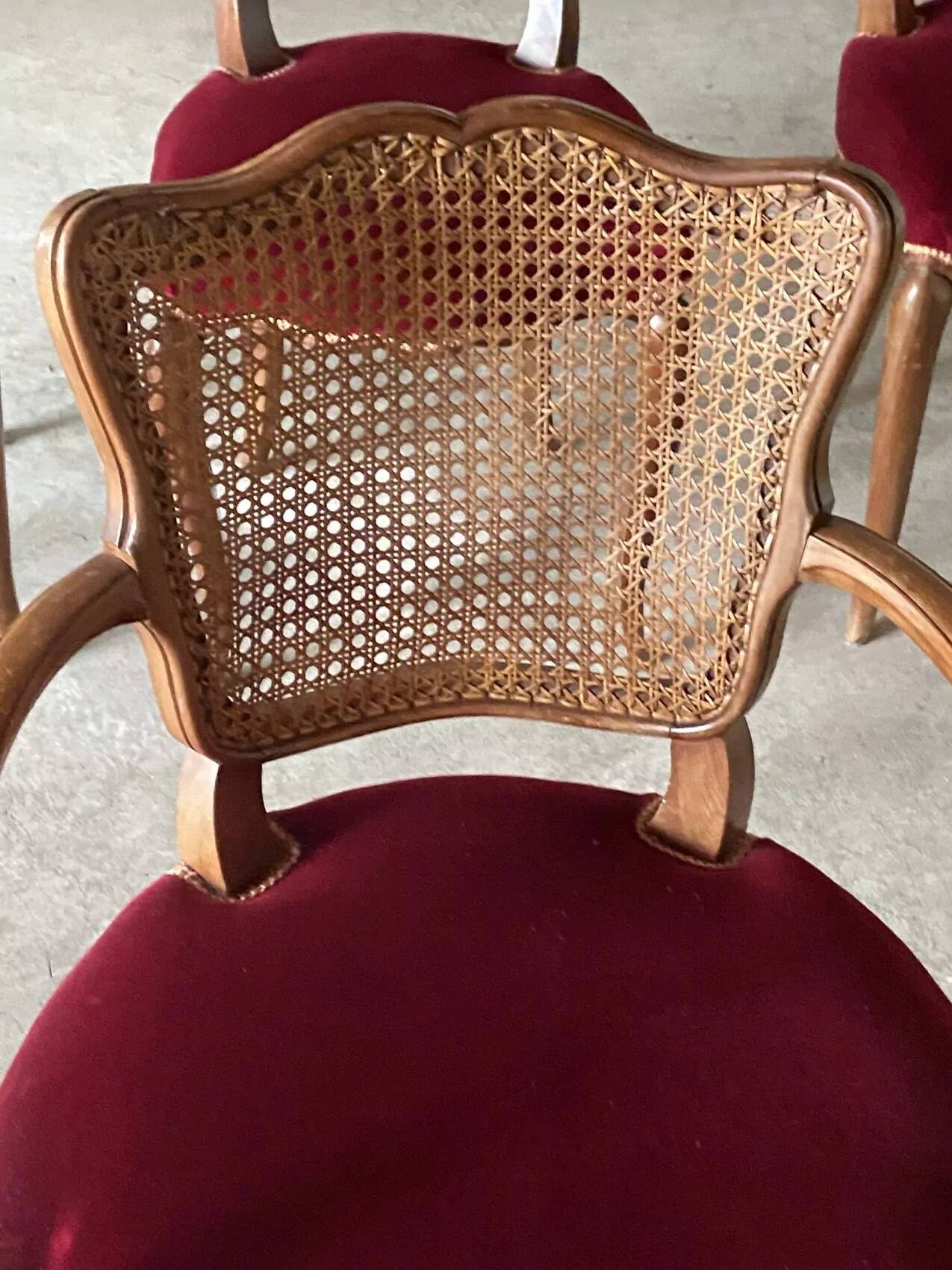 Set of 4 Louis XV style chairs in cherry wood – canework and burgundy velvet