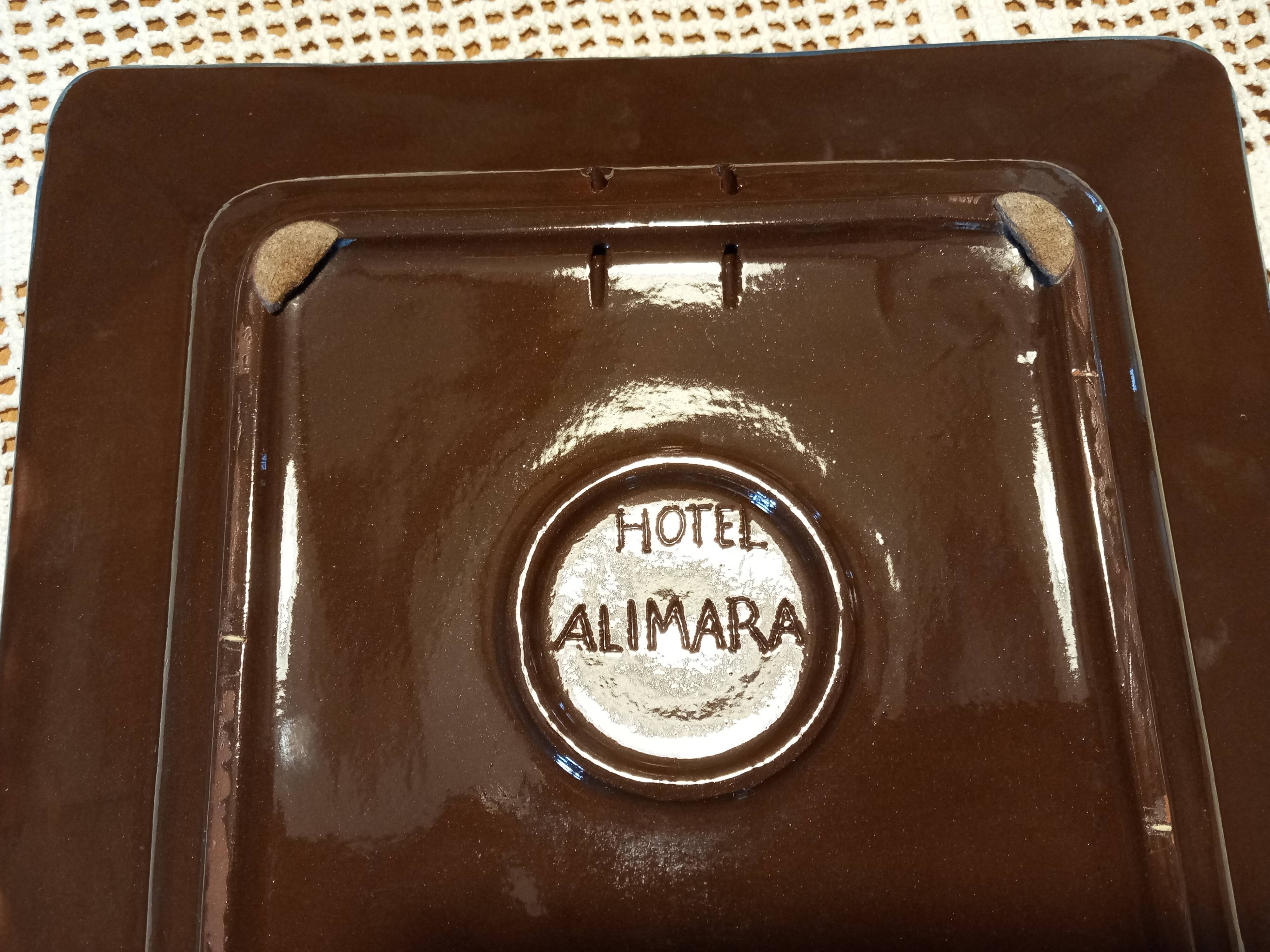 Glazed ceramic centrepiece signed Vila Clara