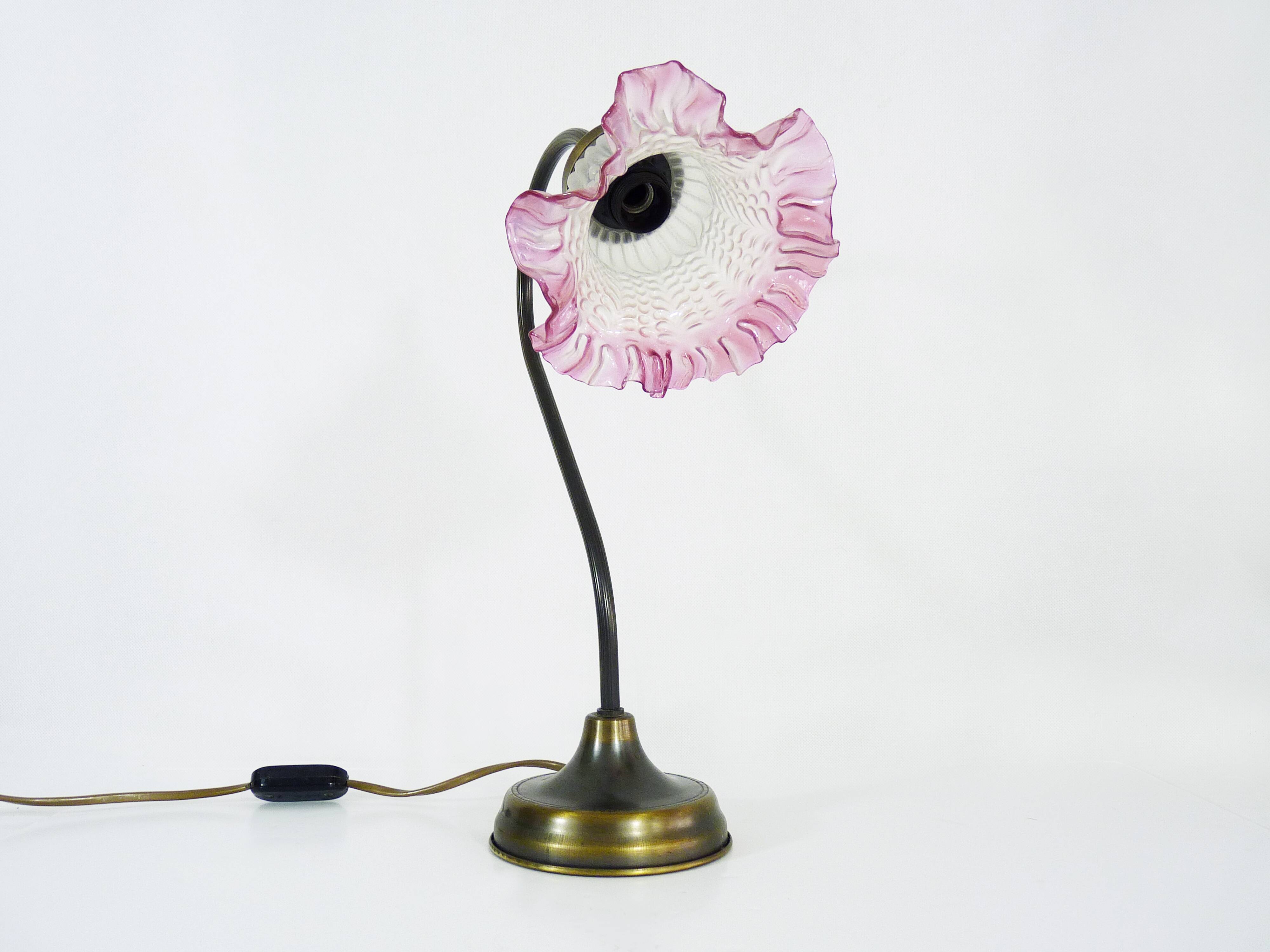 Art deco-style swan collar lamp see delmas monteuse. year 60