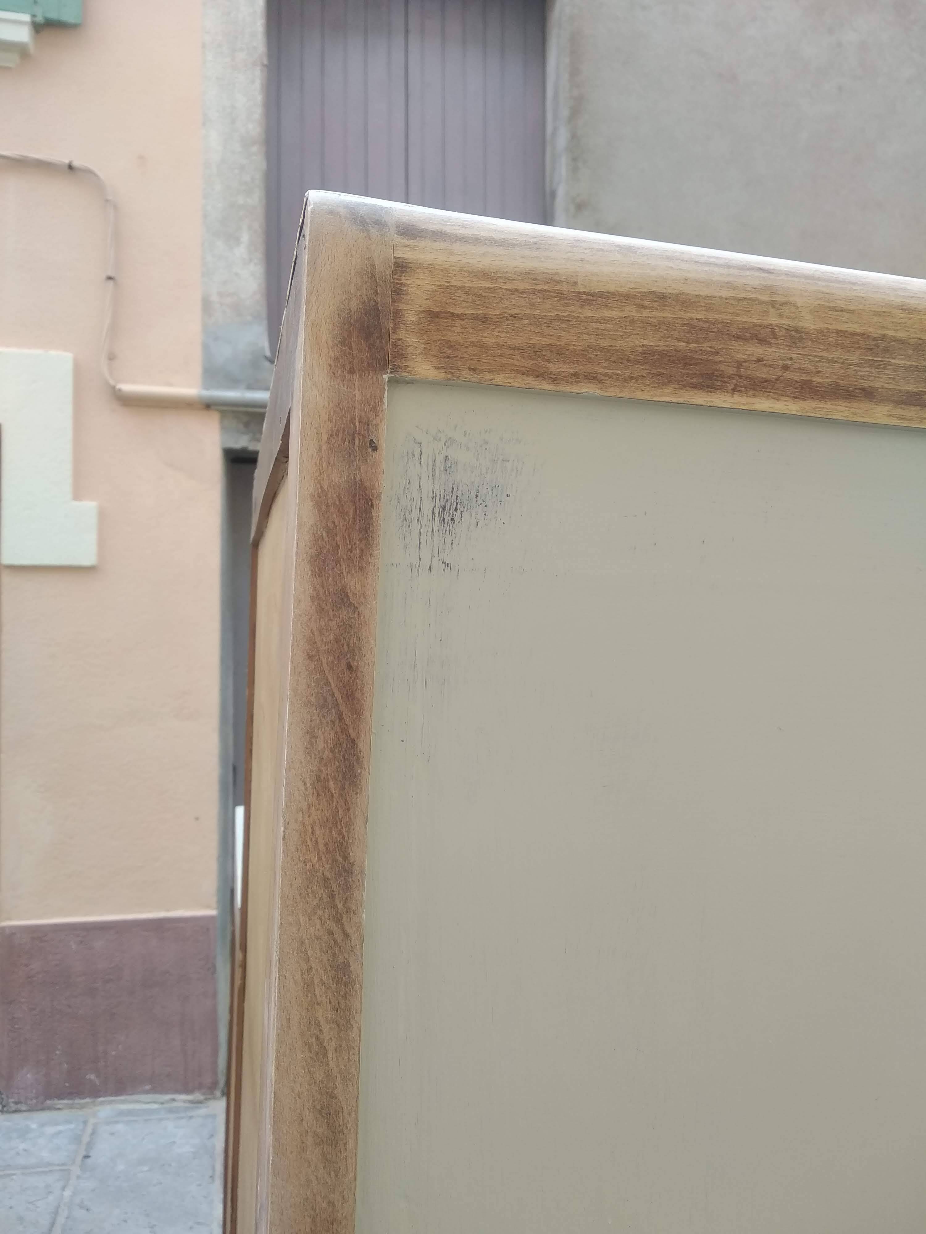 Armoire asymétrique Art déco