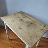 Farm table