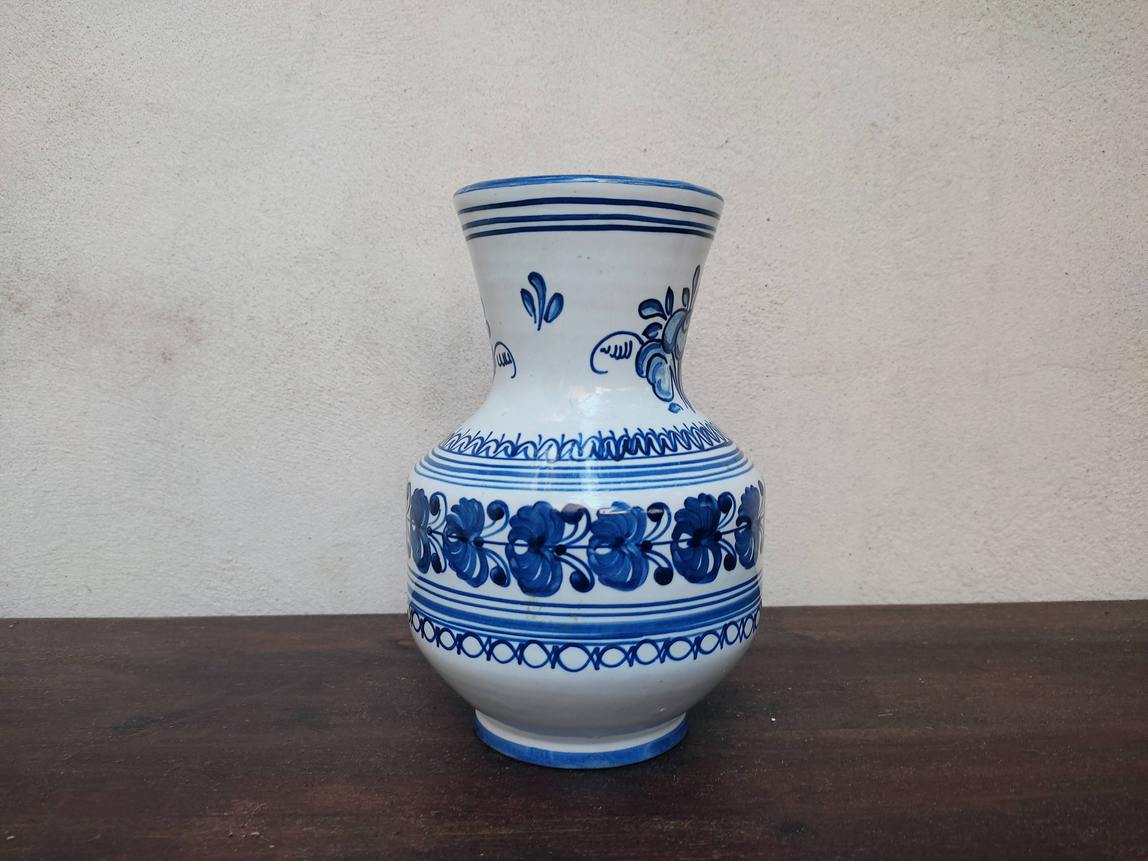 Hand-painted ceramic vase