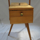 Tripod light wood worker